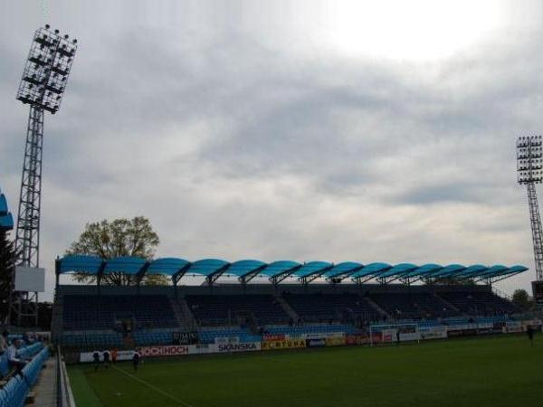 Fotbalový stadion Střelecký ostrov photo