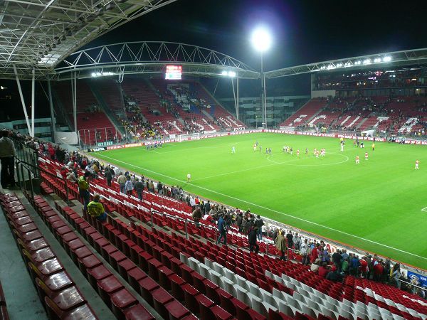 Stadion Galgenwaard photo