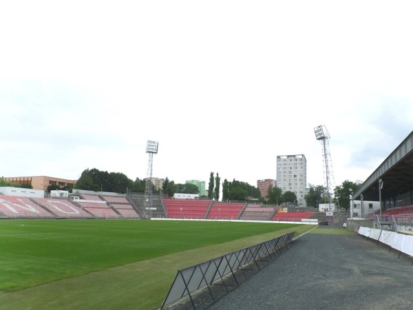 Městský fotbalový stadion Srbská photo